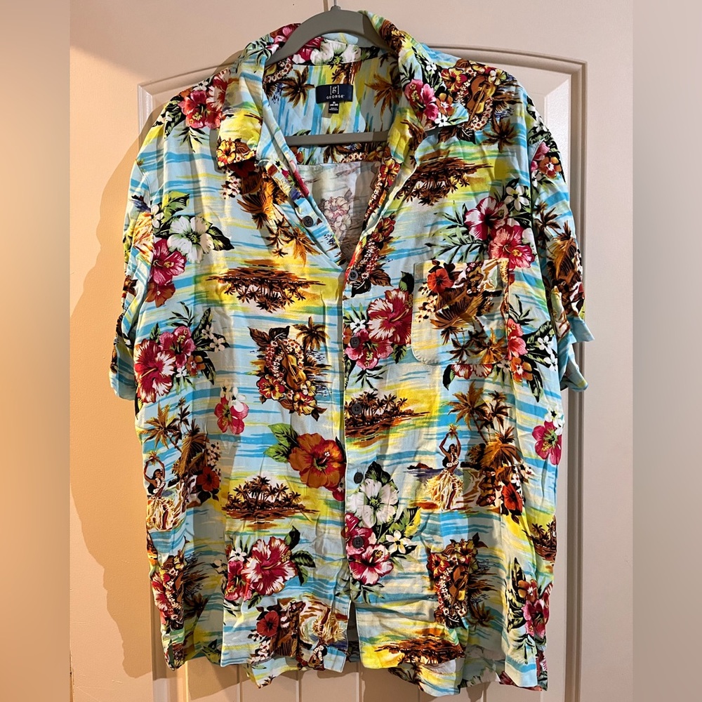Men’s Collared Hawaiian Button Down Shirt